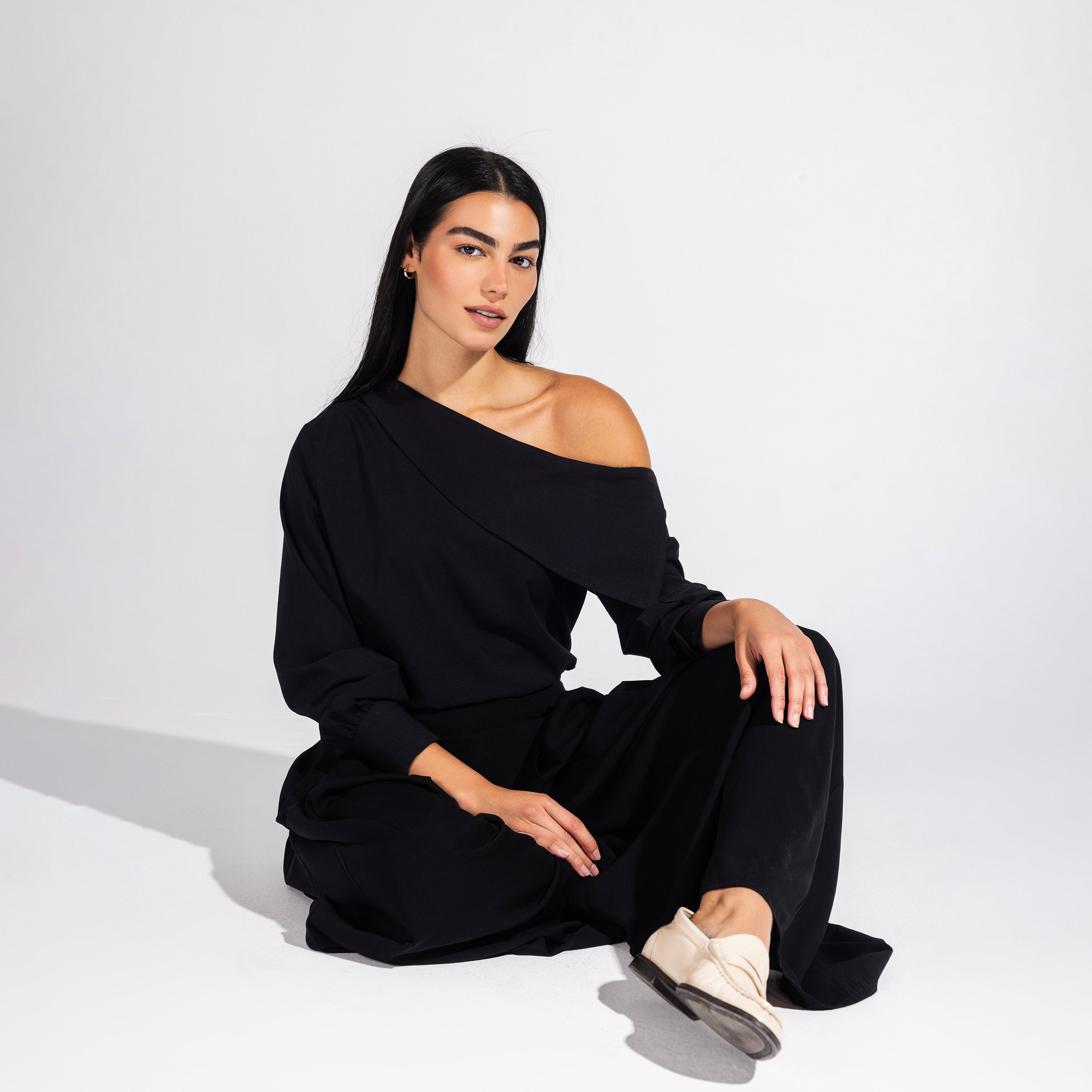 The Little Egret Blouse | Black Black Swan Fashion