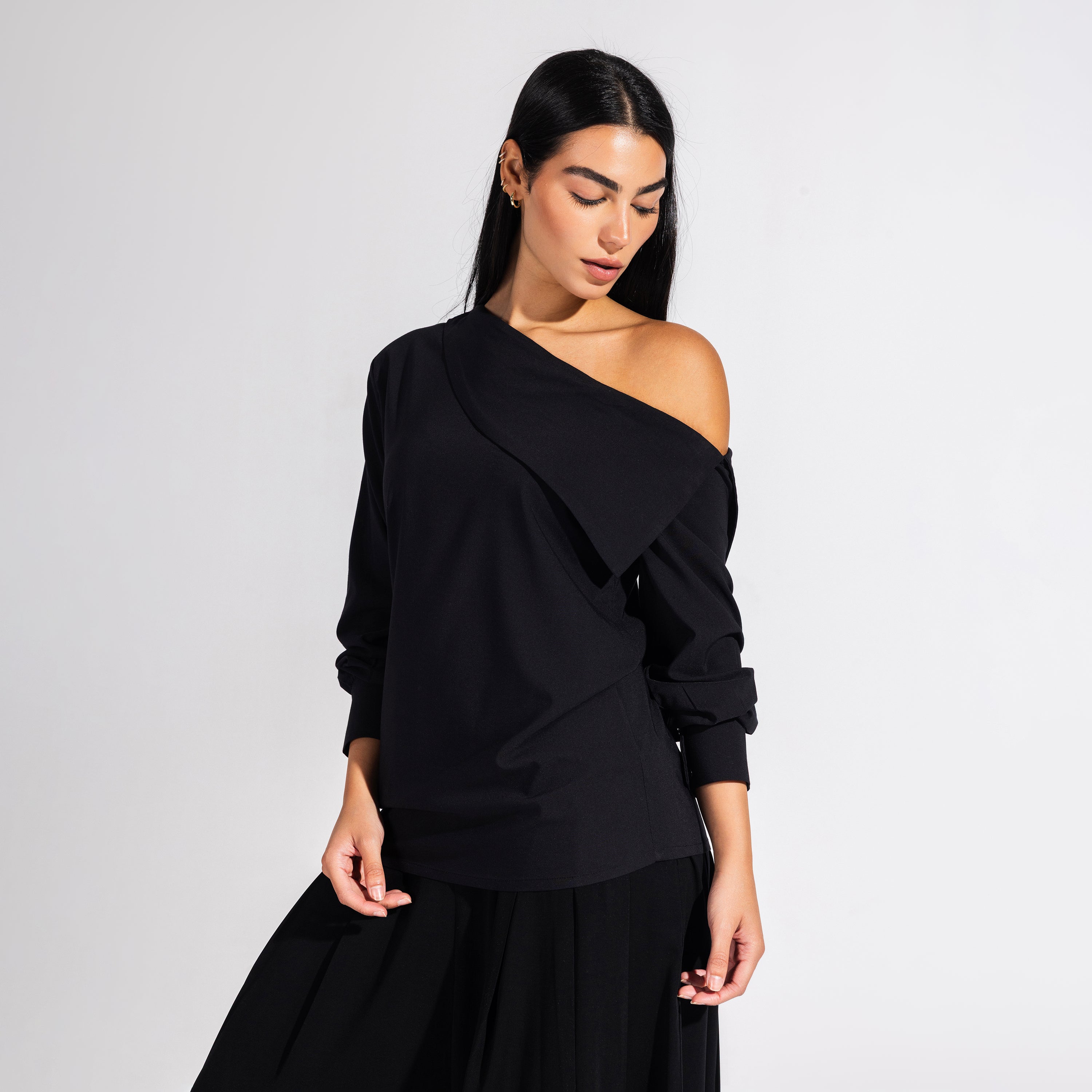 The Little Egret Blouse | Black Black Swan Fashion