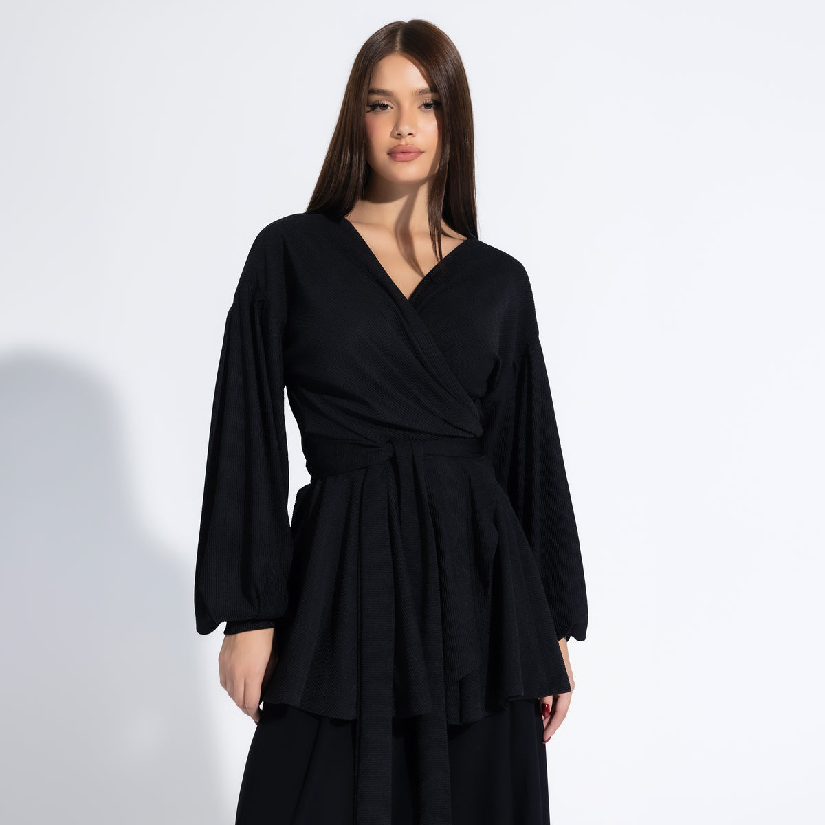 Jolly Blouse | Black Black Swan Fashion