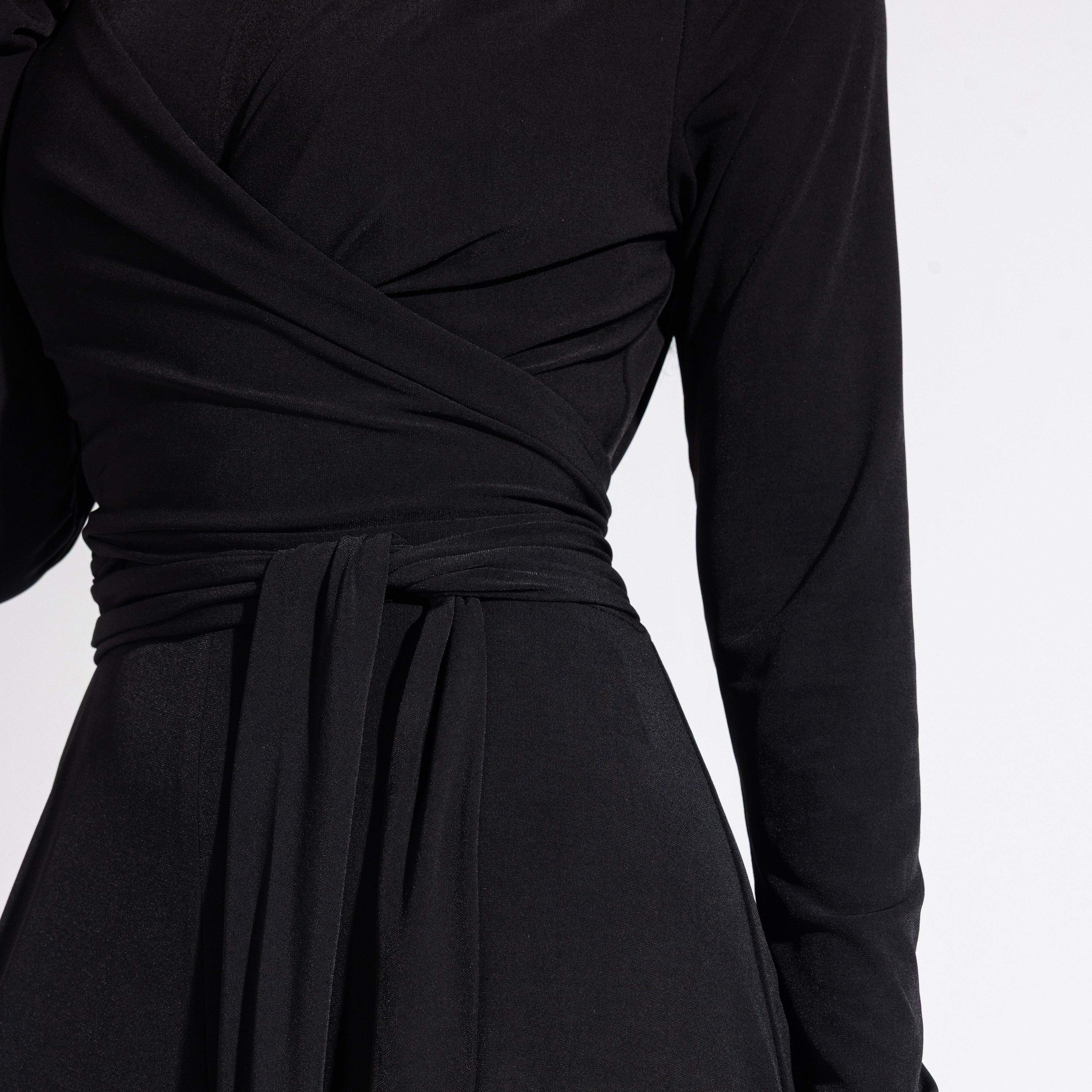 Lucy Jumpsuit | Black Black Swan Fashion