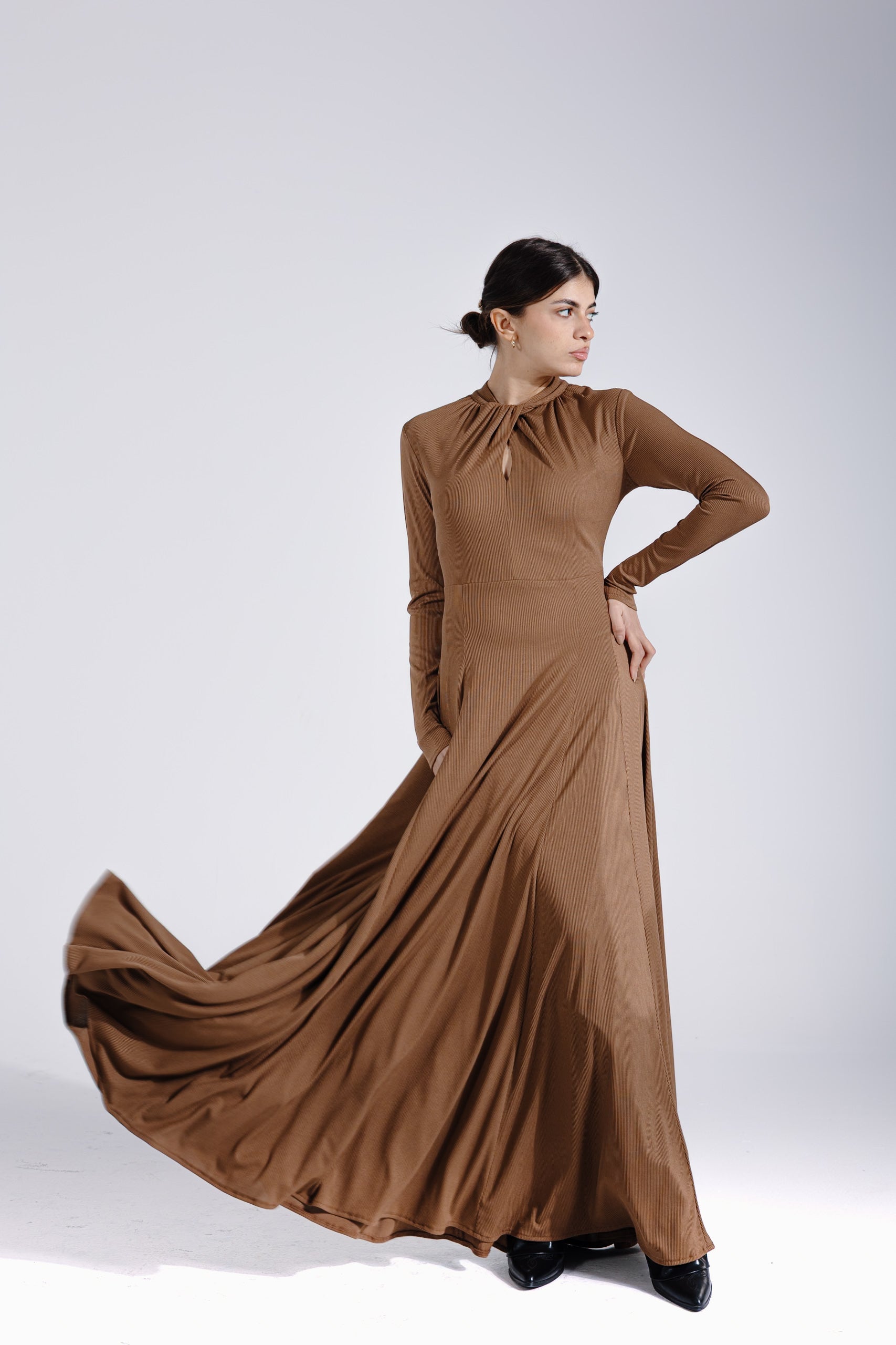 Margaret Dress | Hazelnut Black Swan Fashion