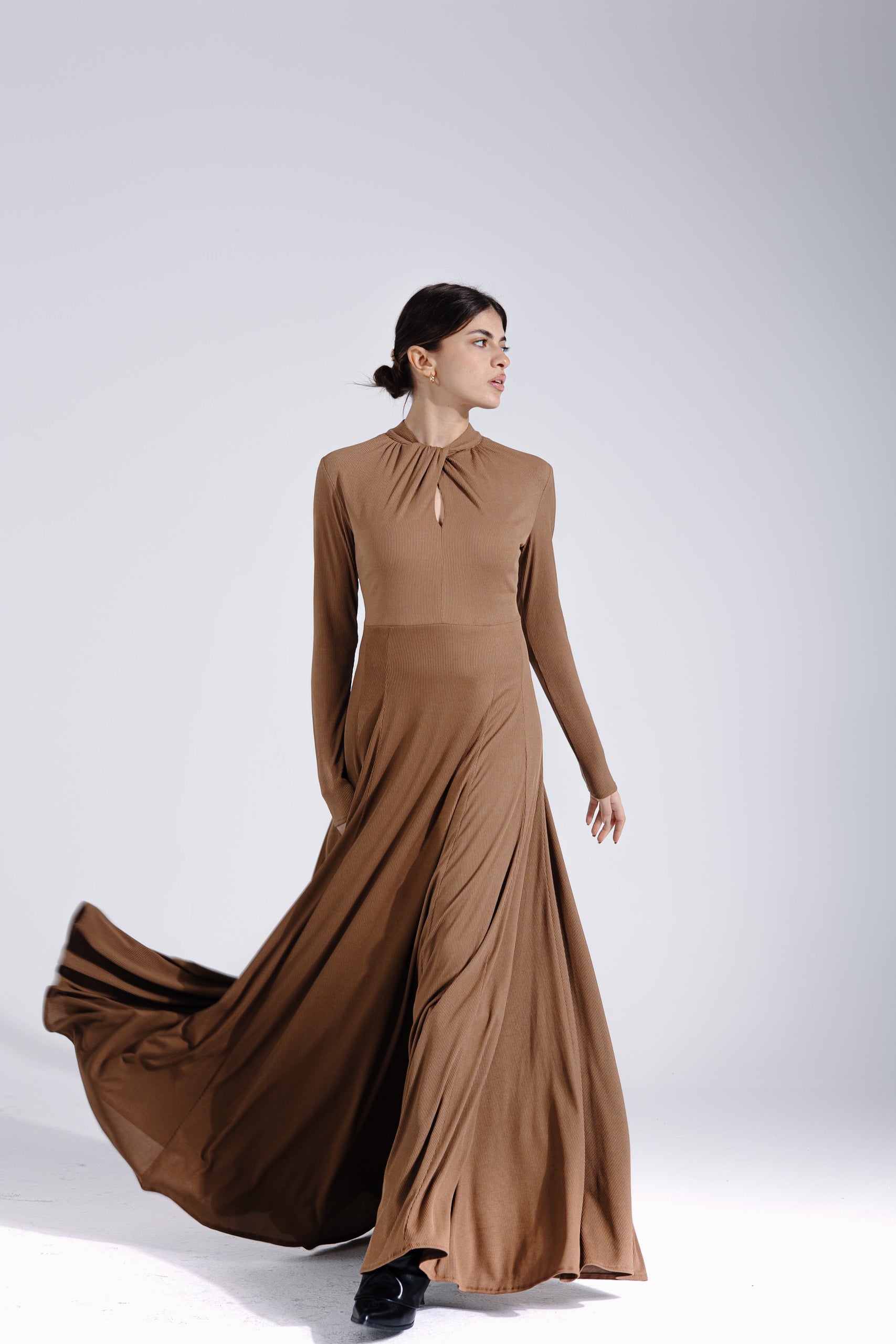 Margaret Dress | Hazelnut Black Swan Fashion