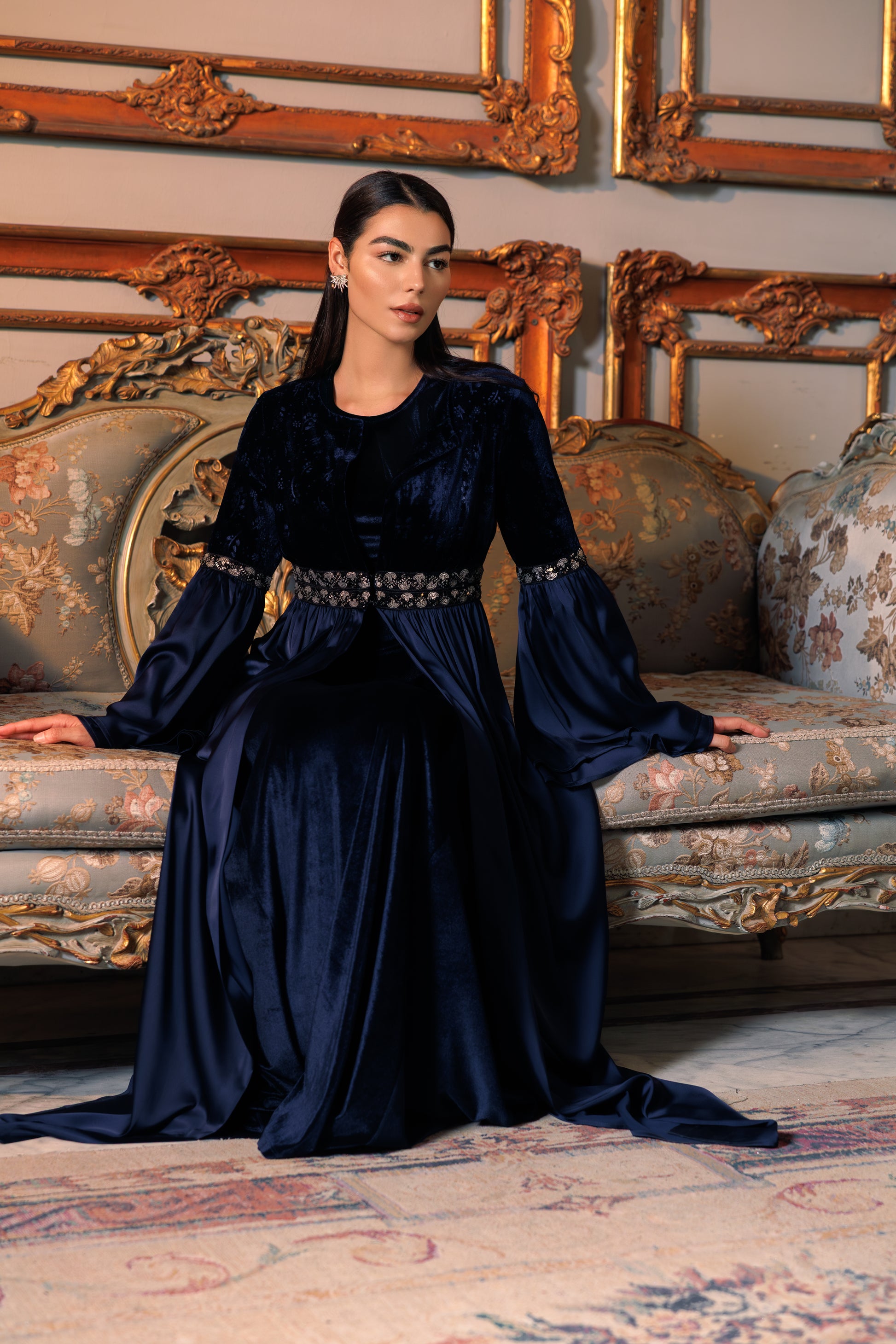Adyra Kaftan | Dark Blue Black Swan Fashion