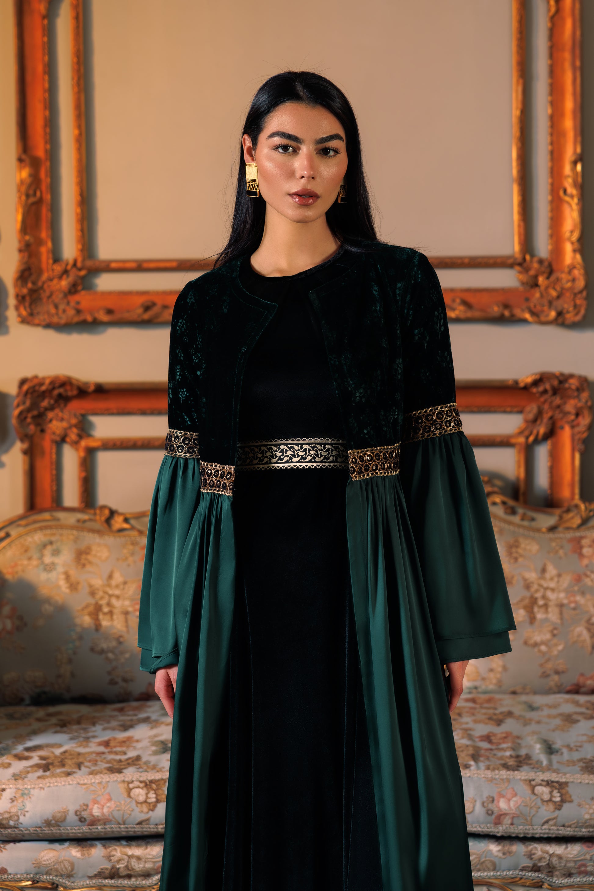 Adyra Kaftan | Dark Green Black Swan Fashion